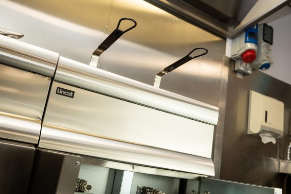 Lincat J10/N Natural Gas Twin Tank Fryer - Image 3