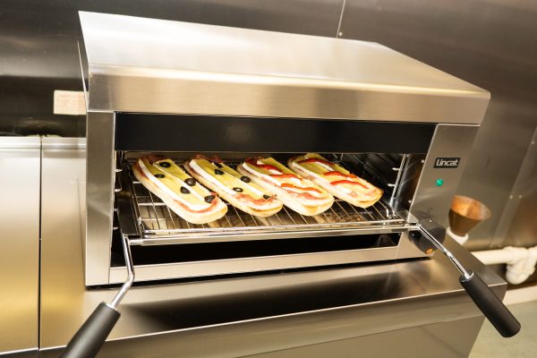 GR3 - Silverlink Electric Counter-top Salamander Grill – W 600 mm – 2.8 kW - Image 3