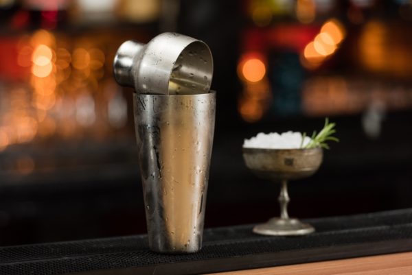 Mezclar 550ml Art Deco Shaker Stainless Steel - Image 3