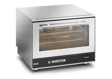 Lincat Convector Touch Electric Counter-top Convection Oven – W 810 mm – D 850 mm – 3.0 kW