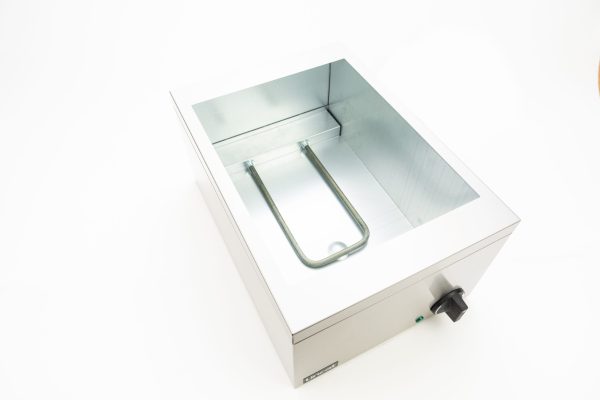 Lincat Lynx 400 Electric Counter-top Bain Marie - Dry Heat - inc. 2 x 1/4 GN Dishes - W 285 mm - 0.25 kW - Image 3