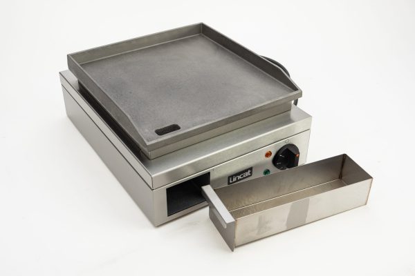 Lincat Lynx 400 Electric Counter-top Griddle - W 315 mm - 2.0 kW - Image 2