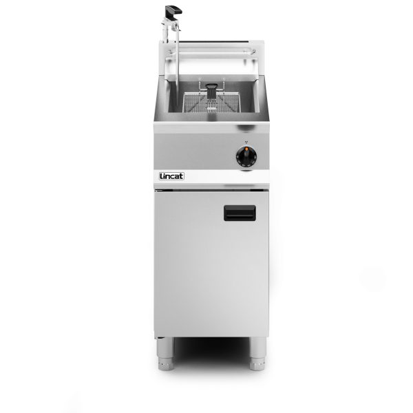 Lincat Opus 800 Propane Gas Free-standing Single Tank Fryer with Pumped Filtration - 2 Baskets - W 400 mm - 23.0 kW - Image 3