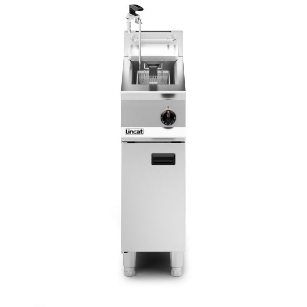 Lincat Opus 800 Natural Gas Free-standing Single Tank Fryer with Pumped Filtration - 1 Basket - W 300 mm - 16.0 kW - Image 3